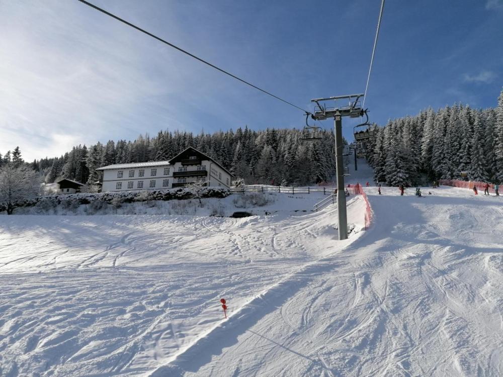 Alpengasthof Fernblick Mönichkirchen Kültér fotó